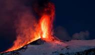 Cel mai misterios vulcan din lume, Etna, dă bătăi de cap experţilor „Erupţiile recente sunt neobişnuite”