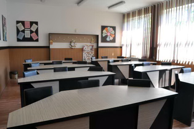 parteneriat fara precedent rectorul tiberius danut epure a fost la pestera galerie foto 459257 parteneriat fara precedent rectorul tiberius danut epure a fost la pestera galerie foto 459257