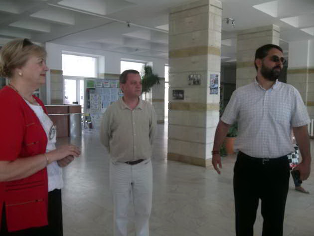 parteneriat fara precedent rectorul tiberius danut epure a fost la pestera galerie foto 459257 parteneriat fara precedent rectorul tiberius danut epure a fost la pestera galerie foto 459257