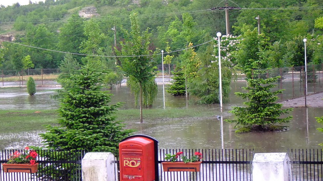 pagube de un milion de euro ce sanse sunt ca dezastrul de la pestera sa nu se mai repete galerie foto pagube de un milion de euro ce sanse sunt ca dezastrul de la pestera sa nu se mai repete galerie foto