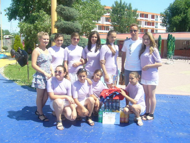 cine i a furat inima unei domnisoare de 17 ani droguri pe terenuri de fotbal din judetul constanta galerie cine i a furat inima unei domnisoare de 17 ani droguri pe terenuri de fotbal din judetul constanta galerie