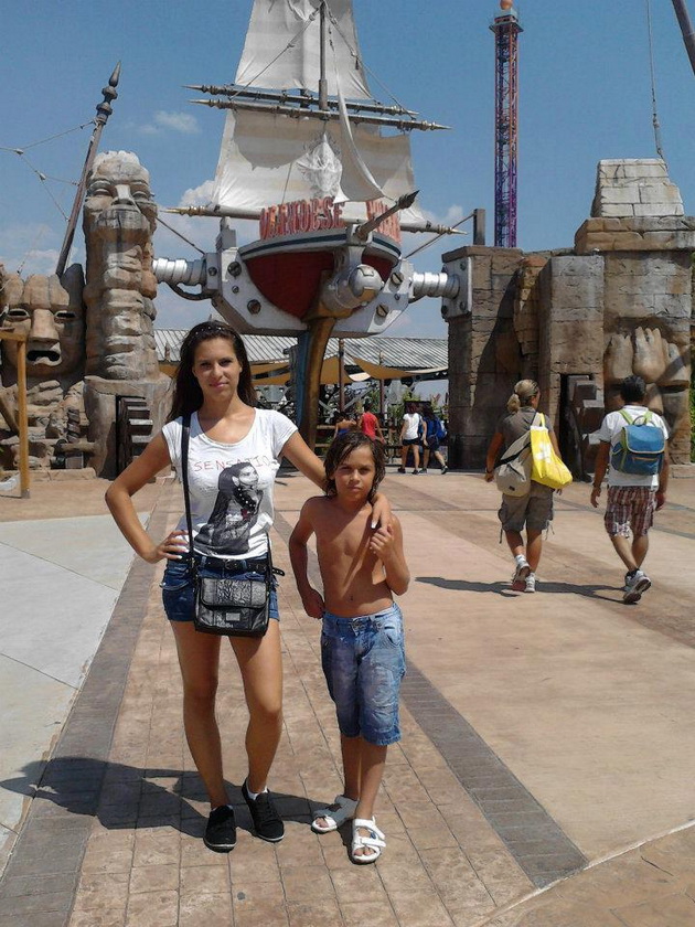 cine i a furat inima unei domnisoare de 17 ani droguri pe terenuri de fotbal din judetul constanta galerie cine i a furat inima unei domnisoare de 17 ani droguri pe terenuri de fotbal din judetul constanta galerie