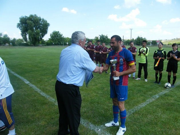 cine i a furat inima unei domnisoare de 17 ani droguri pe terenuri de fotbal din judetul constanta galerie cine i a furat inima unei domnisoare de 17 ani droguri pe terenuri de fotbal din judetul constanta galerie