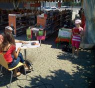 Dans şi culoare în Caravana BookLand, la Constanţa - Ca să ai cu ce!  