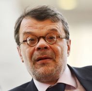 Ce face ministrul Culturii în Vama Veche?