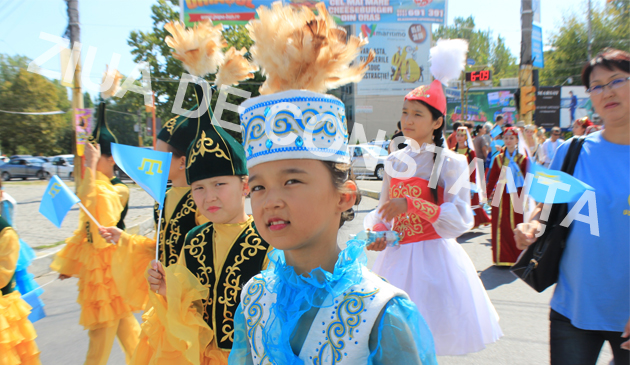 fotoreportaj festivalul portului turco tatar magia unei povesti despre traditie si obiceiuri 469010 fotoreportaj festivalul portului turco tatar magia unei povesti despre traditie si obiceiuri 469010