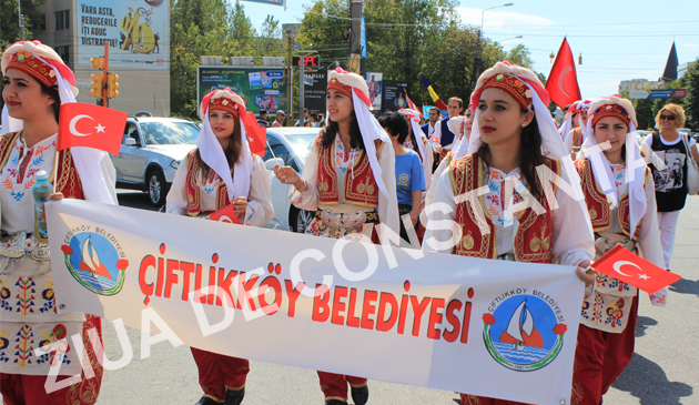 fotoreportaj festivalul portului turco tatar magia unei povesti despre traditie si obiceiuri 469010 fotoreportaj festivalul portului turco tatar magia unei povesti despre traditie si obiceiuri 469010