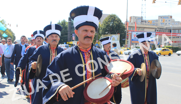 fotoreportaj festivalul portului turco tatar magia unei povesti despre traditie si obiceiuri 469010 fotoreportaj festivalul portului turco tatar magia unei povesti despre traditie si obiceiuri 469010