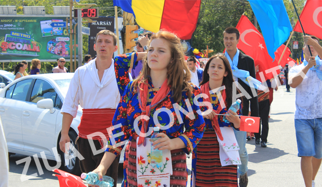 fotoreportaj festivalul portului turco tatar magia unei povesti despre traditie si obiceiuri 469010 fotoreportaj festivalul portului turco tatar magia unei povesti despre traditie si obiceiuri 469010