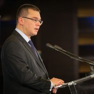 InfoSudEst Interviu cu Mihai Răzvan Ungureanu. Declarații în exclusivitate ale fostului premier despre coagularea dreptei, posibile alianțe politice și alegerile prezidențiale din 2014