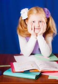 Parinti.com Cât să-mi ajut copilul la temele de acasă?