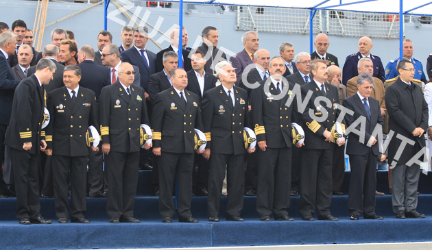 fotoreportaj cu cine se cearta mazare la plecarea fregatei regina maria in misiune 471314 fotoreportaj cu cine se cearta mazare la plecarea fregatei regina maria in misiune 471314