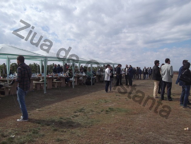 winero a inceput campania de recoltat cu o sarbatoare vinurile alira omagiate de celebritati ale romaniei winero a inceput campania de recoltat cu o sarbatoare vinurile alira omagiate de celebritati ale romaniei