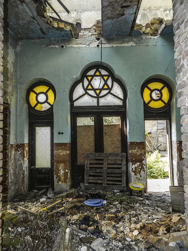 infosudest ro sinagoga din constanta poveste despre intunericul urii si al indiferentei galerie foto infosudest ro sinagoga din constanta poveste despre intunericul urii si al indiferentei galerie foto