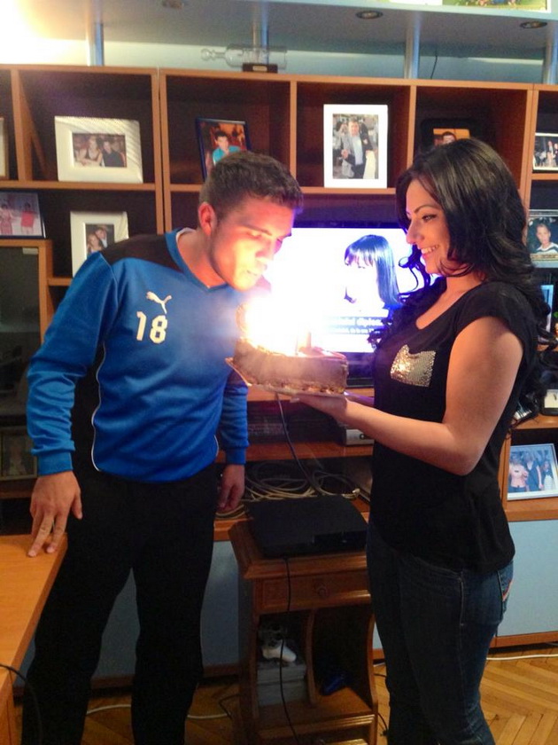 alaturi de rege la petrecere au dansat gica popescu balint si belodedici nunta de vis in familia lui alaturi de rege la petrecere au dansat gica popescu balint si belodedici nunta de vis in familia lui