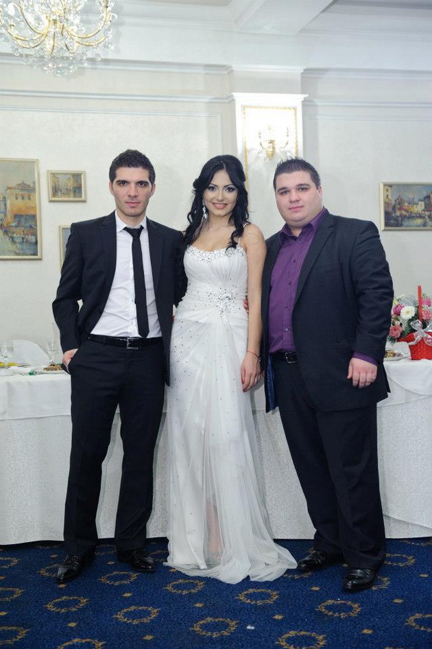 alaturi de rege la petrecere au dansat gica popescu balint si belodedici nunta de vis in familia lui alaturi de rege la petrecere au dansat gica popescu balint si belodedici nunta de vis in familia lui