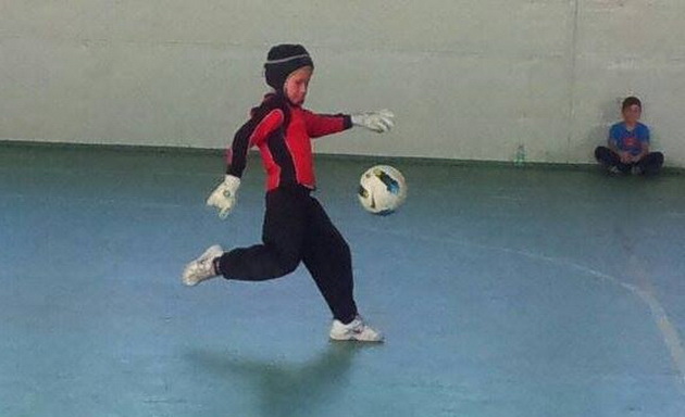 o perioada au stat intr o magazie manusile portarului lui chelsea au ajuns la viisoara de constanta galerie o perioada au stat intr o magazie manusile portarului lui chelsea au ajuns la viisoara de constanta galerie