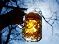 În Siberia berea se consumă diferit (video)