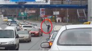 Cel mai original mod de a dirija circulația? (video)