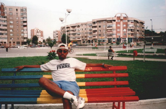 un antrenor jucator de fotbal si un tenisman s au casatorit pe litoral sportivii africani din constanta un antrenor jucator de fotbal si un tenisman s au casatorit pe litoral sportivii africani din constanta