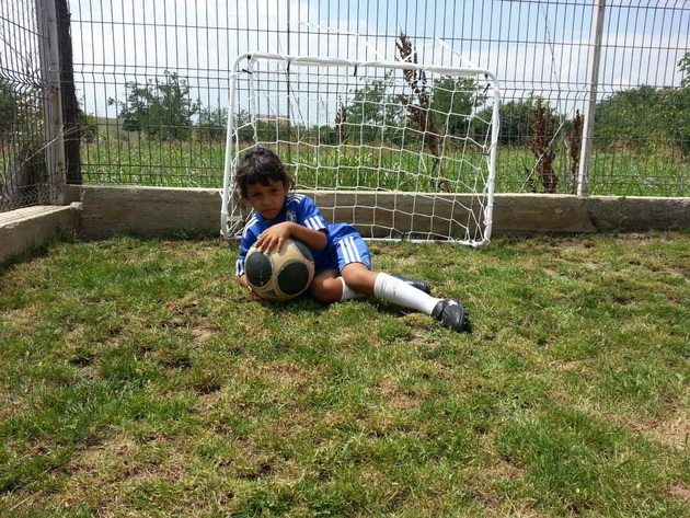 un antrenor jucator de fotbal si un tenisman s au casatorit pe litoral sportivii africani din constanta un antrenor jucator de fotbal si un tenisman s au casatorit pe litoral sportivii africani din constanta