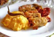 Rețete ideale pentru masa de Crăciun Sarmale în foi de varză cu afumatură