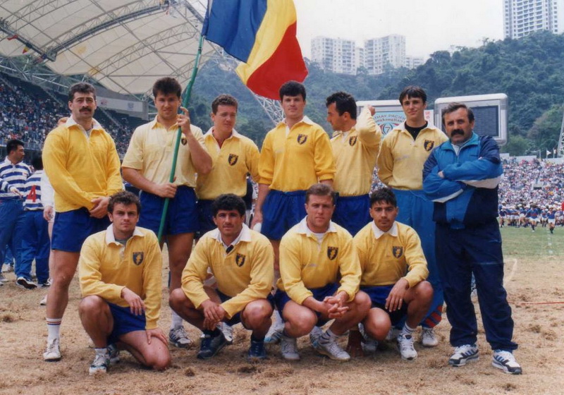 au facut senzatie in fata a zeci de mii de oameni constanteni pe post de vampiri la hong kong galerie au facut senzatie in fata a zeci de mii de oameni constanteni pe post de vampiri la hong kong galerie