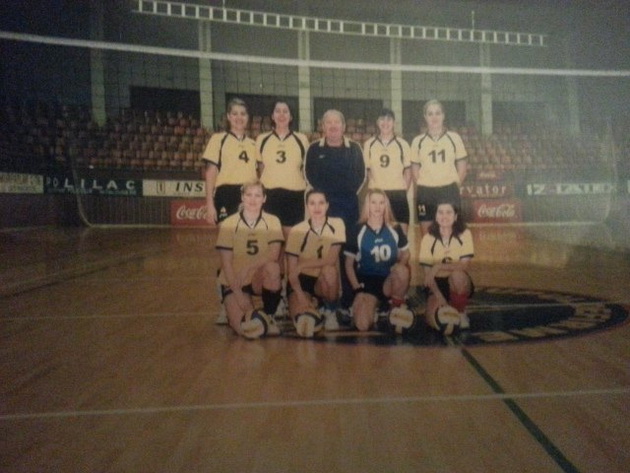 tatal sau a fost coechipier cu dennis serban eduard raducanu straluceste in bazinul lui razvan florea tatal sau a fost coechipier cu dennis serban eduard raducanu straluceste in bazinul lui razvan florea