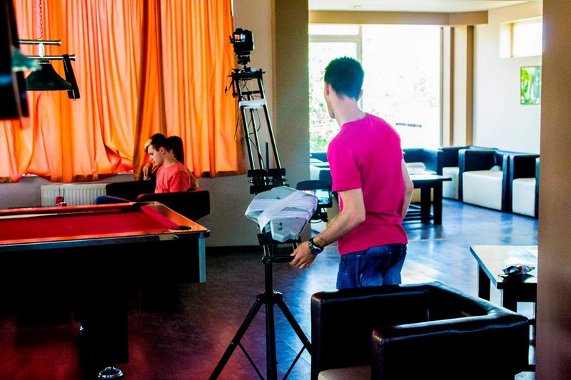 tom cruise de constanta joaca la farul fotbalistul vlad neagu va fi actor intr un film cu arme droguri tom cruise de constanta joaca la farul fotbalistul vlad neagu va fi actor intr un film cu arme droguri