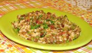 bucataras.ro Salată de linte cu roşii sotate