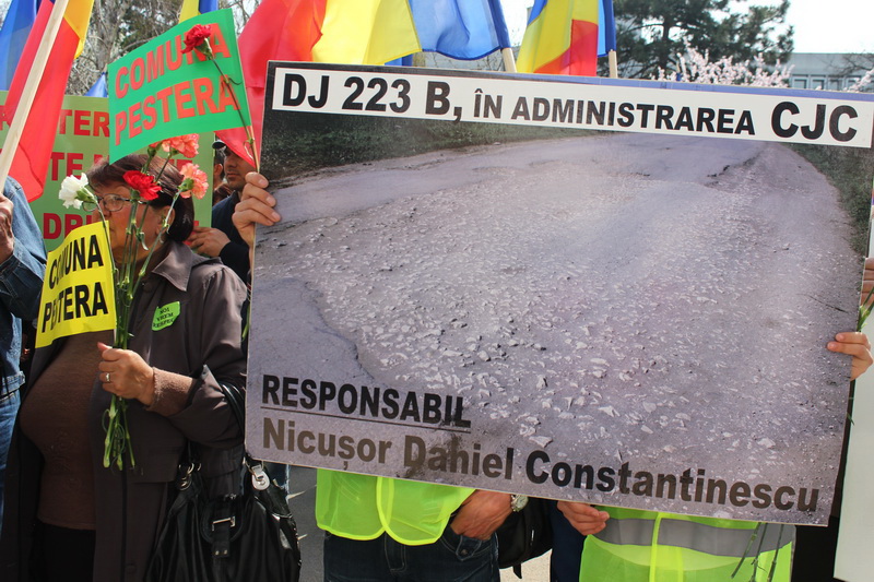 protestul primarului valentin vrabie s a incheiat pasnic ce ecouri a avut evenimentul in randul alesilor protestul primarului valentin vrabie s a incheiat pasnic ce ecouri a avut evenimentul in randul alesilor