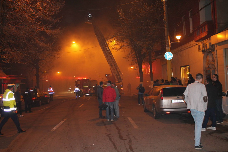 restaurant beirut urmarile dezastrului video 489992 restaurant beirut urmarile dezastrului video 489992