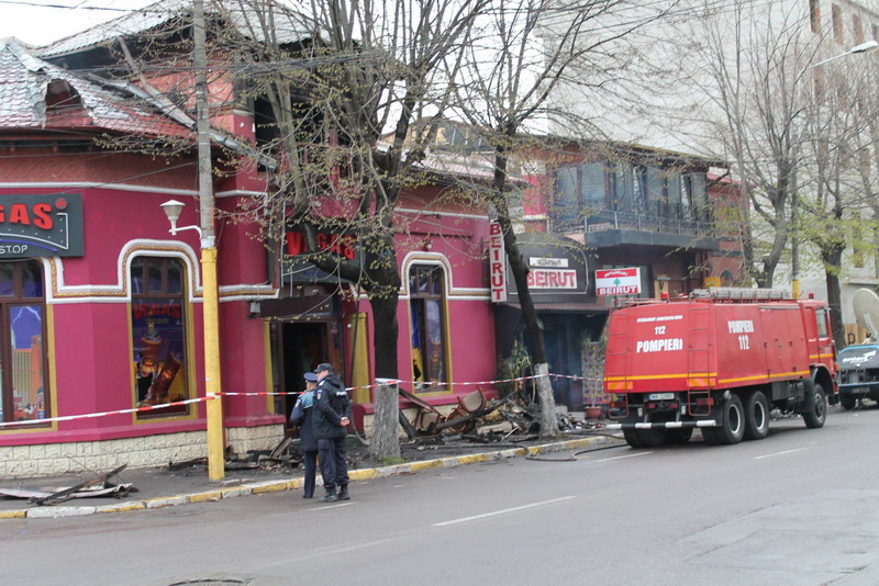 restaurant beirut urmarile dezastrului video 489992 restaurant beirut urmarile dezastrului video 489992