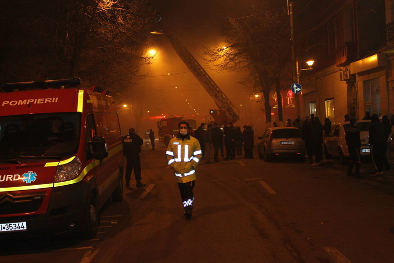 restaurant beirut urmarile dezastrului video 489992 restaurant beirut urmarile dezastrului video 489992