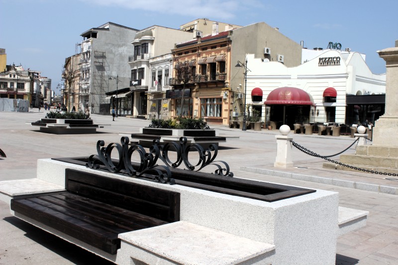 fotoreportaj cum arata piata ovidiu cu putin timp inainte de inaugurare 490414 fotoreportaj cum arata piata ovidiu cu putin timp inainte de inaugurare 490414