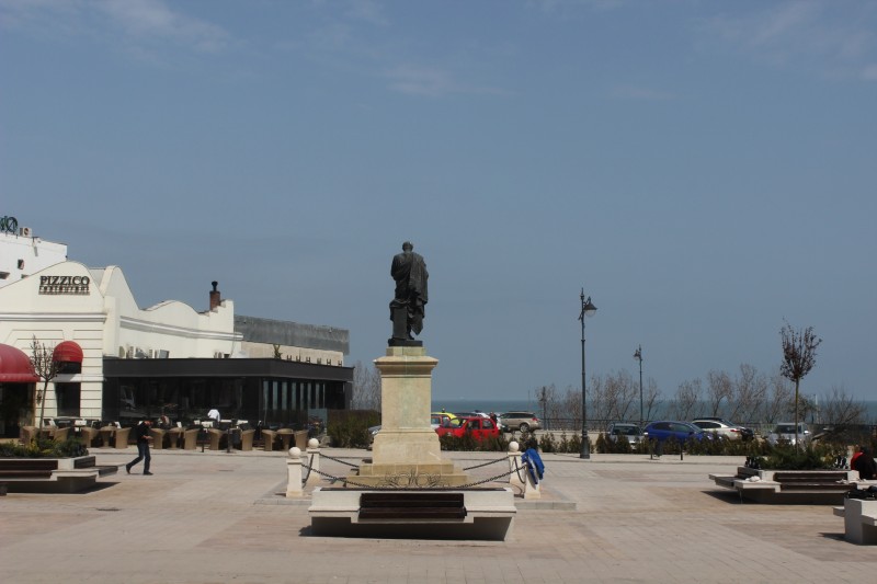 fotoreportaj cum arata piata ovidiu cu putin timp inainte de inaugurare 490414 fotoreportaj cum arata piata ovidiu cu putin timp inainte de inaugurare 490414