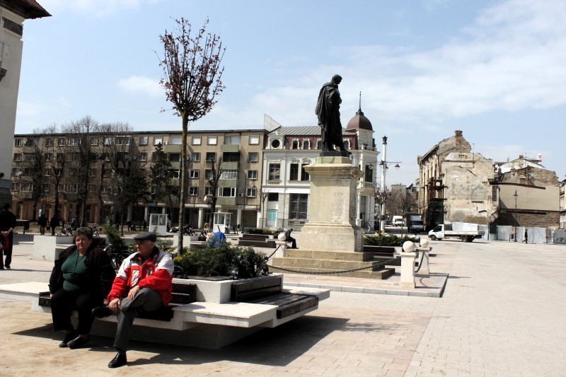 fotoreportaj cum arata piata ovidiu cu putin timp inainte de inaugurare 490414 fotoreportaj cum arata piata ovidiu cu putin timp inainte de inaugurare 490414