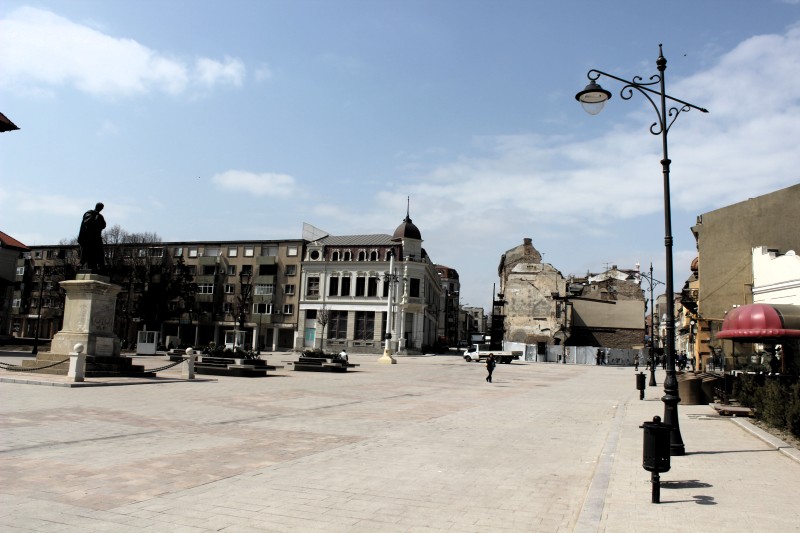 fotoreportaj cum arata piata ovidiu cu putin timp inainte de inaugurare 490414 fotoreportaj cum arata piata ovidiu cu putin timp inainte de inaugurare 490414