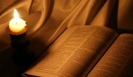 Funny Cine a scris Biblia? 