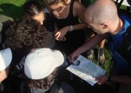 Suntparinte.ro Orientarea in padure cu harta si busola