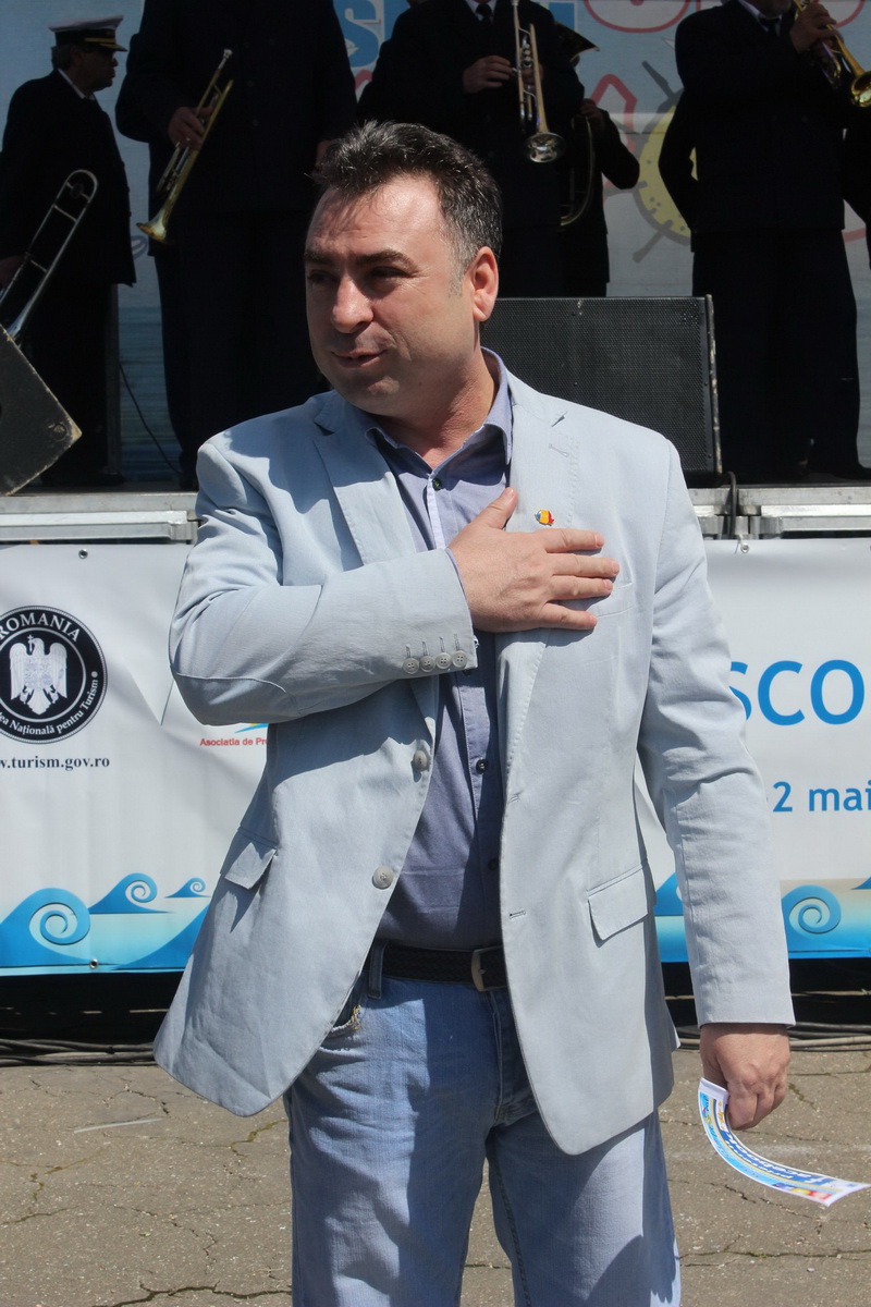 la distractie tovarasi serbare campeneasca la navodari galerie foto 492249 la distractie tovarasi serbare campeneasca la navodari galerie foto 492249