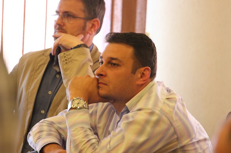 in portul constanta mazare are un interes direct si personal gabriel comanescu primarul cheama la ordin in portul constanta mazare are un interes direct si personal gabriel comanescu primarul cheama la ordin