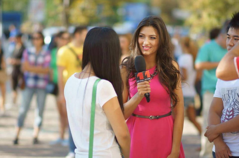 o tanara din constanta stagiar la parlamentul european sa fim mai aproape de o societate in care ne dorim o tanara din constanta stagiar la parlamentul european sa fim mai aproape de o societate in care ne dorim