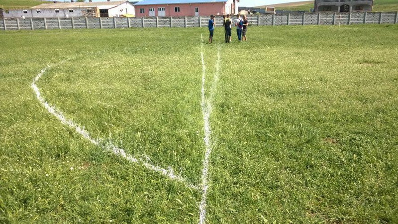 arbitrul laurentiu ciuchita batut la meci sub ochii prietenei sale si ai copilului acesteia opriti va arbitrul laurentiu ciuchita batut la meci sub ochii prietenei sale si ai copilului acesteia opriti va