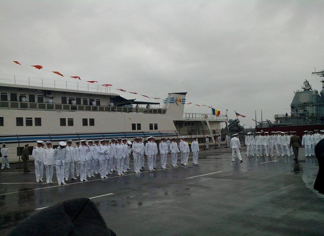 chuck hagel a fost primit cu onoruri la constanta galerie foto 496664 chuck hagel a fost primit cu onoruri la constanta galerie foto 496664