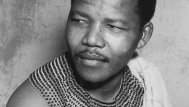 Ştiaţi că...? Pe 12 iunie, Nelson Mandela, primul preşedinte de culoare al Africii de Sud şi câştigător al Premiului Nobel pentru Pace, a fost condamnat la închisoare pe viaţă (galerie foto)