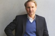 Ştiaţi că...? Autorul best-seller-ului „Codul lui Da Vinci” împlineşte, astăzi, 50 de ani