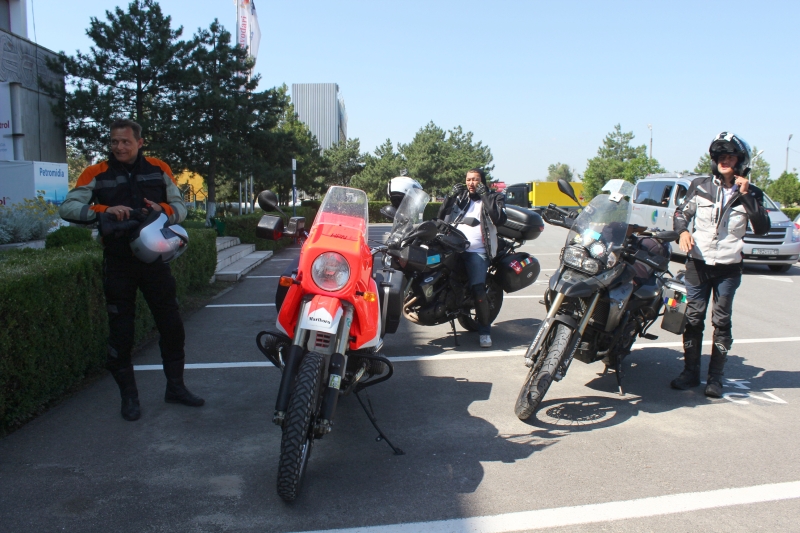 fotoreportaj 15 000 de kilometri pe motoare din kazahstan la navodari 499855 fotoreportaj 15 000 de kilometri pe motoare din kazahstan la navodari 499855