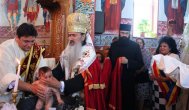 Fotoreportaj ÎPS Teodosie - ritualul botezului, la Cumpăna, de Sfinţii Apostoli Petru şi Pavel 