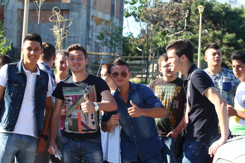 fotoreportaj elevii constanteni coplesiti de emotii la prima proba scrisa a bacalaureatului 500518 fotoreportaj elevii constanteni coplesiti de emotii la prima proba scrisa a bacalaureatului 500518